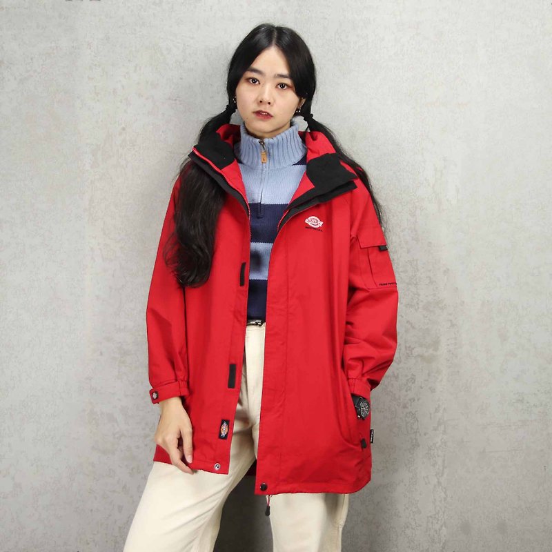 Tsubasa.Y ancient house 013Dickies red windbreaker jacket, jacket windproof and lightweight - เสื้อสูท/เสื้อคลุมยาว - ไนลอน สีแดง