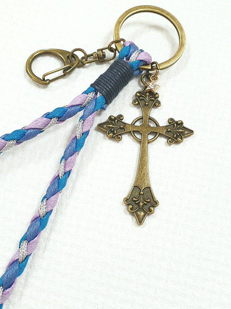 Paris*Le Bonheun。臘線編織鑰匙圈。十字架 - 鑰匙圈/鑰匙包 - 其他金屬 多色