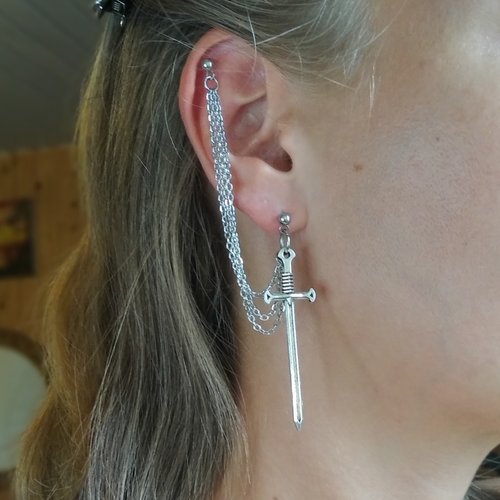 Cyberpunk Jewelry Boutique 長劍耳環雙穿孔。 哥特式匕首耳環。 男士單耳環