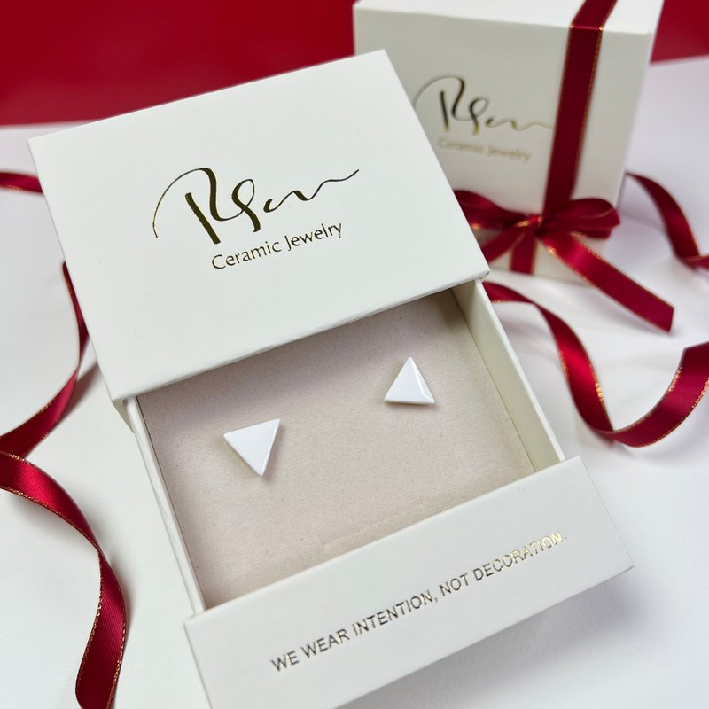 Minimalist White Porcelain Earrings Pure Triangle Christmas Party Gift Packaging - ต่างหู - เครื่องลายคราม ขาว