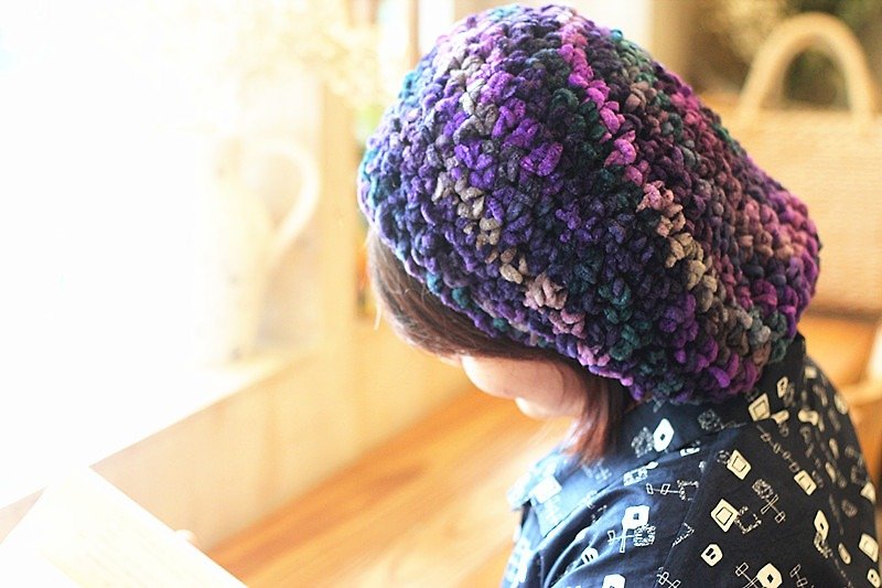【好日手作】Handmade。手織毛線編織黑人帽／聖誕禮物 - 帽子 - 聚酯纖維 多色