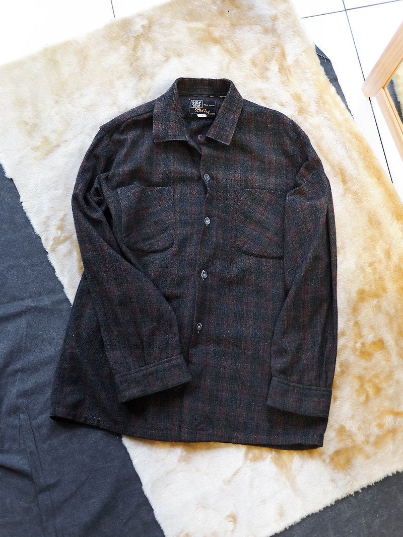 Fukui dark coffee plaid simple winter party antique wool shirt shirt jacket vintage - เสื้อเชิ้ตผู้หญิง - ขนแกะ หลากหลายสี