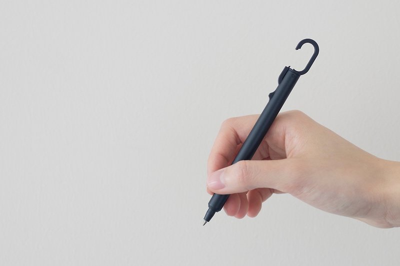 HANG-ON: Ballpoint Pen (Inky Black) - ปากกา - อลูมิเนียมอัลลอยด์ สีดำ