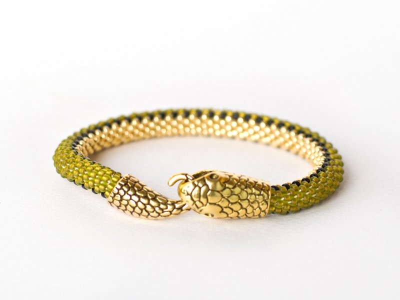 Khaki snake bracelet for women, Olive green bracelet, Beaded bracelet, Ouroboros - 手鍊/手環 - 玻璃 