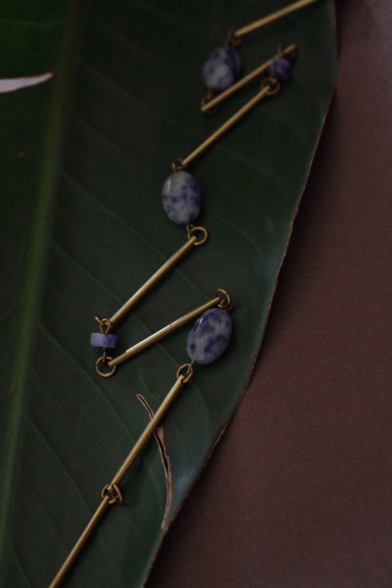 Fannerite Necklace - Foner Stone- original Bronze neck necklace - สร้อยคอ - เครื่องประดับพลอย สีน้ำเงิน
