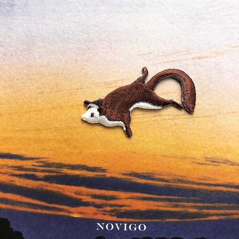Novigo Taiwan Animal Pressing Embroidery / White-faced Flying Squirrel - เข็มกลัด/พิน - งานปัก 