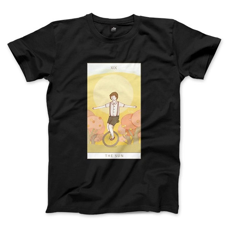 XIX | The Sun-Black-Unisex T-shirt - เสื้อยืดผู้ชาย - ผ้าฝ้าย/ผ้าลินิน 
