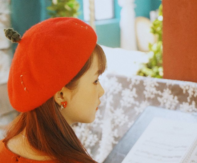 Lulita手作り帽子クリスマス新年レッド手作りウールフェルト画家帽子赤いベレー帽はカスタマイズできます ショップ Lulita 帽子 Pinkoi