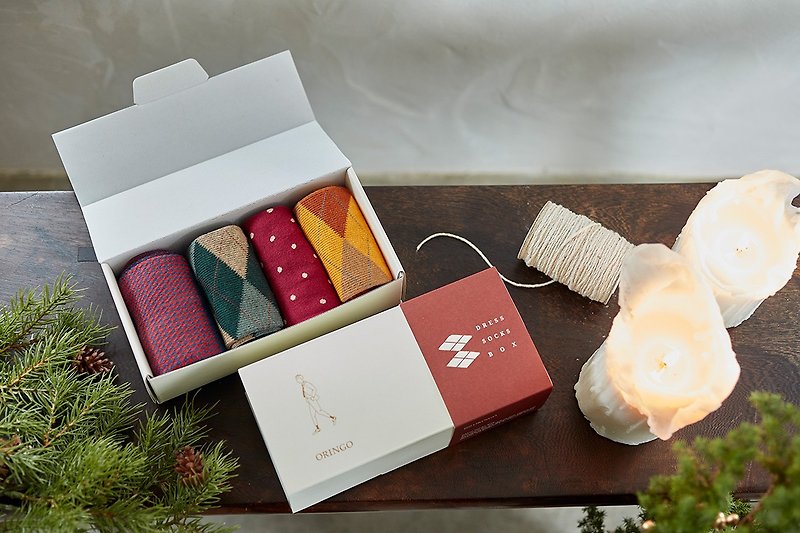 [Christmas gift box] landscape gentleman socks under shoes colorful red M│exchange gifts│socks│female - ถุงเท้าข้อกลาง - ผ้าฝ้าย/ผ้าลินิน หลากหลายสี