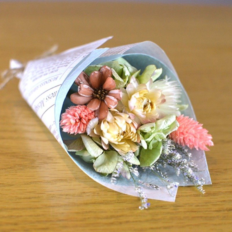 Flower mound | dried mini bouquet - Pink Orange flower ceremony wedding small gift exchange was a graduation gift - ตกแต่งต้นไม้ - พืช/ดอกไม้ 