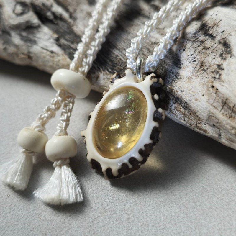 Deer antler rainbow citrine pendant - Necklaces - Gemstone Yellow