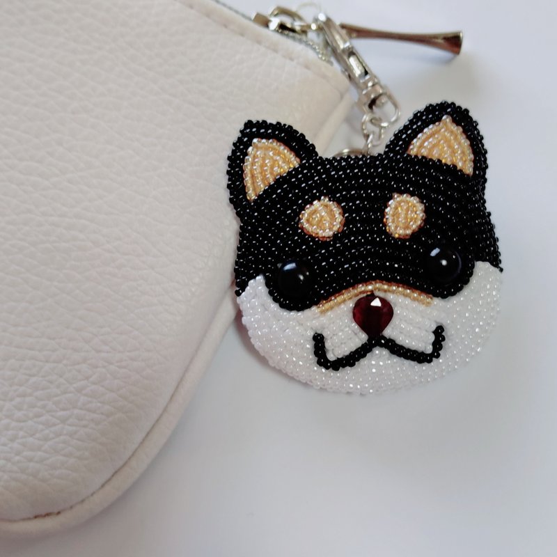 [Made to order] Black Shiba Inu with a garnet nose. Charm, bag charm, keychain. Choice of metal fittings available. - Keychains - Other Materials 