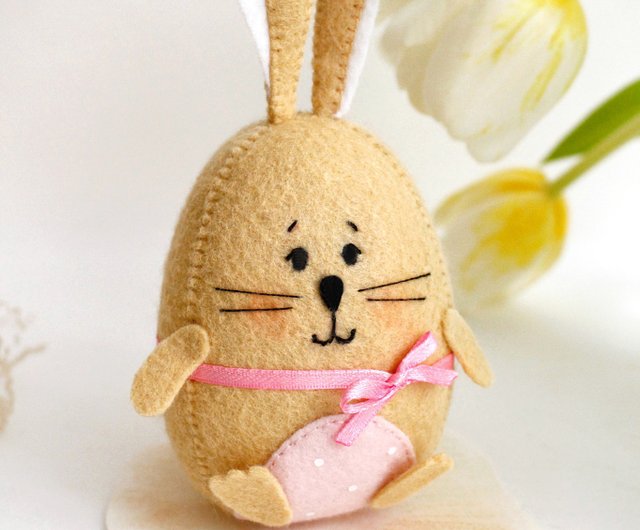 デジタル】卵の殻、子羊、ウサギの縫い物をしたイースター