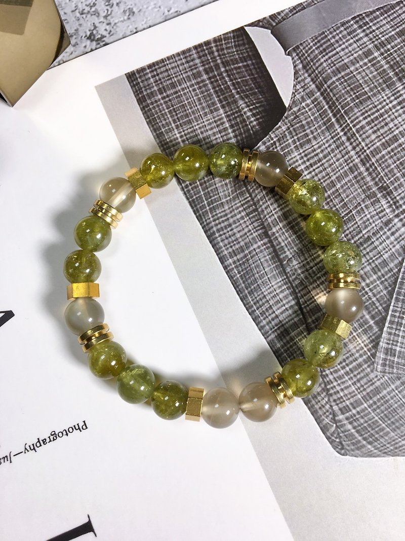 Tsavorite // Green Stone// Gray Moonstone // Bronze - Bracelets - Semi-Precious Stones Green