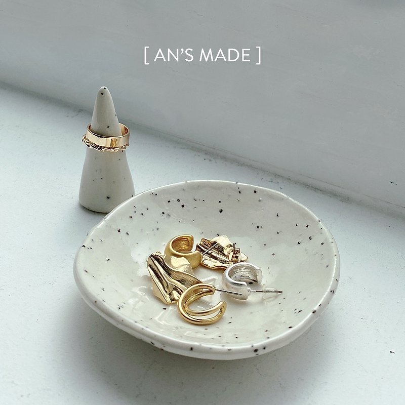 磁器 花瓶・植木鉢 ホワイト - 【無料セラミックピアス】#ANSMADEハンドメイドジュエリープレートセット
