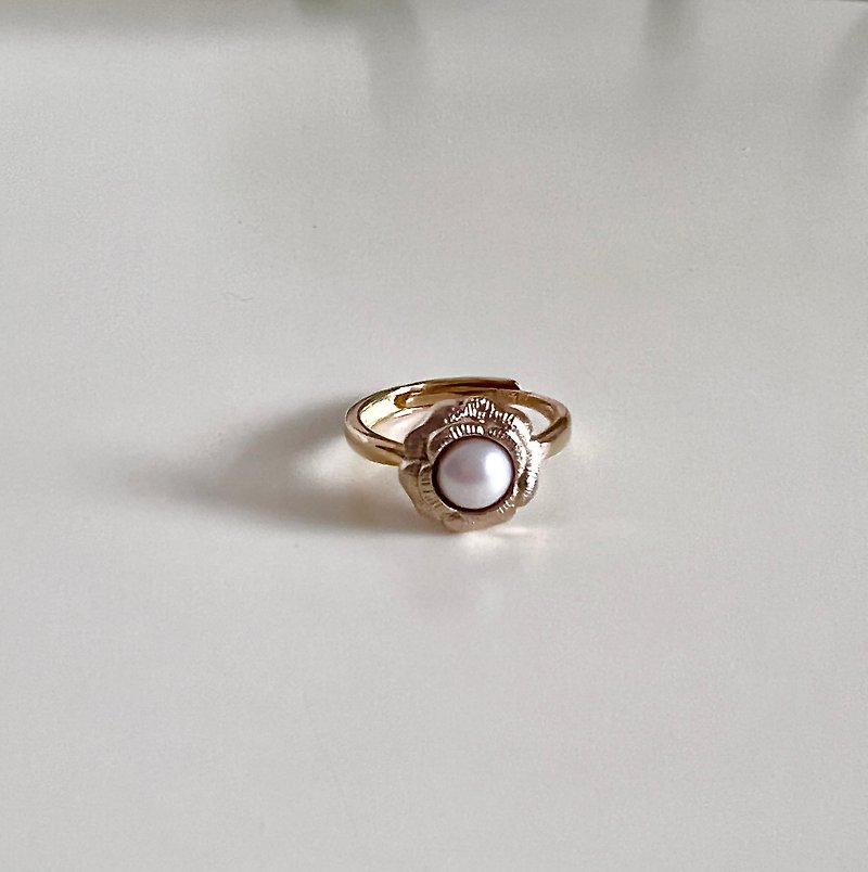 Ring-Summer Bud (Elegant Gold) - แหวนทั่วไป - โลหะ สีทอง
