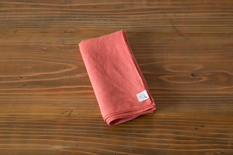 Plant dyeing linen wrapping cloth Tokiiro (Tokiiro) - อื่นๆ - ผ้าฝ้าย/ผ้าลินิน สีแดง