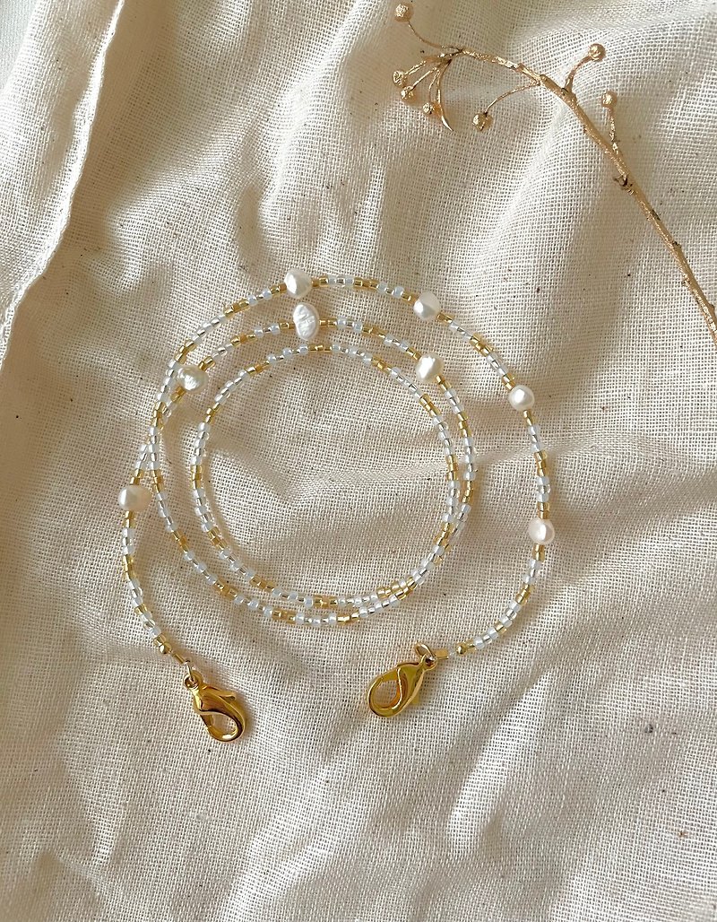 珍珠串珠口罩鍊 天然淡水珍珠 - 口罩/口罩收納套 - 珍珠 金色