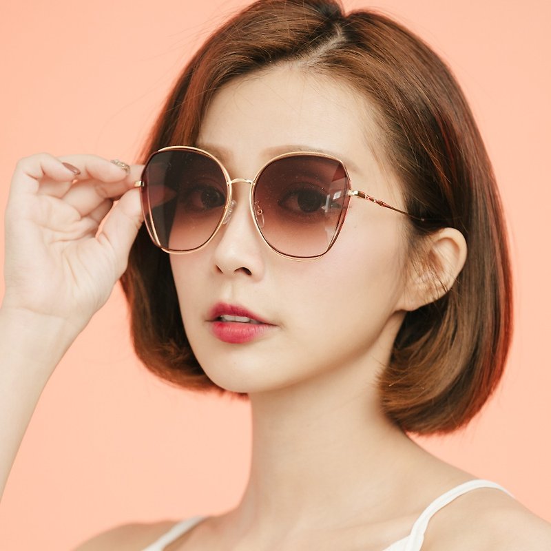【福利品】鏤空方框典雅墨鏡UV400太陽眼鏡│請詳閱敘述 - 太陽眼鏡 - 塑膠 咖啡色