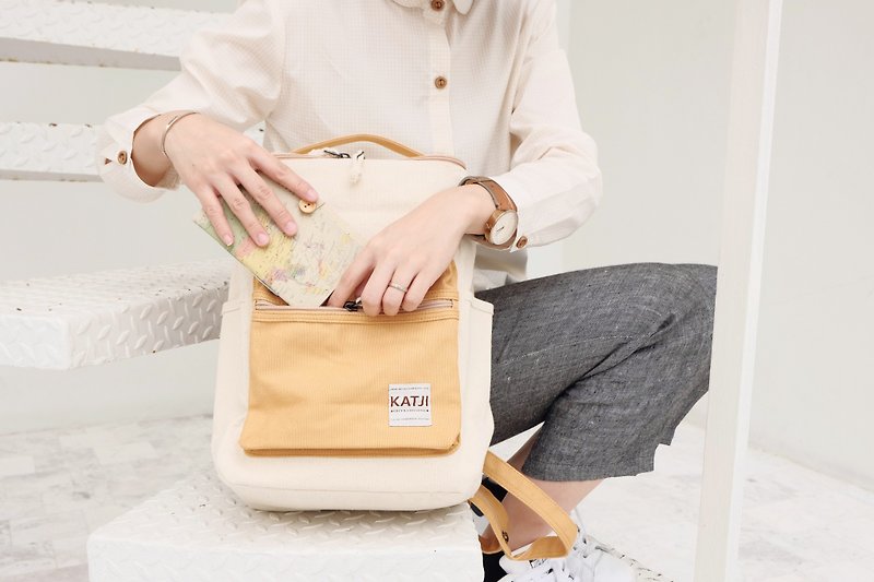 BUCKET BEAM BAG : WHITE x HONEY COLOR - Backpacks - Other Materials Yellow