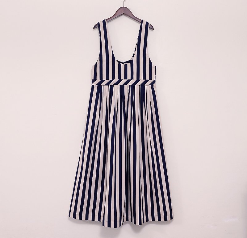 Camisole folded vest long dress/blue card straight pattern - ชุดเดรส - ผ้าฝ้าย/ผ้าลินิน หลากหลายสี