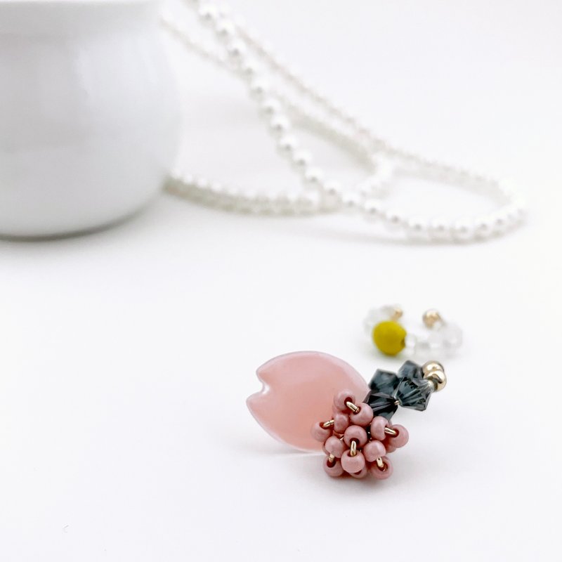 Other Materials Earrings & Clip-ons Pink - Yozakura petal ear cuff set