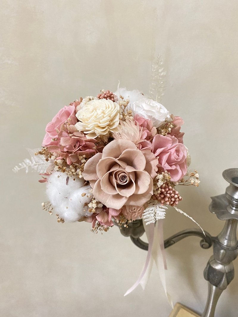 【About flower art│Mini bouquets】Eternal life dry bouquets bridal bouquets wedding bouquets - ช่อดอกไม้แห้ง - พืช/ดอกไม้ สีกากี