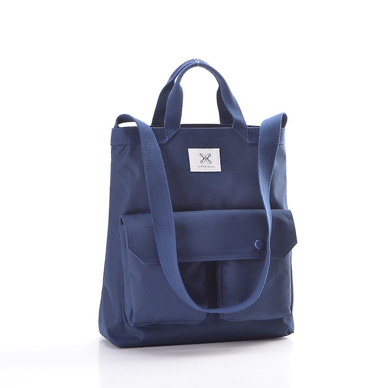 LaPoche Secrete: Blue Gifts _ navy blue water repellent canvas bag _ shoulder can be back - กระเป๋าแมสเซนเจอร์ - ผ้าฝ้าย/ผ้าลินิน สีน้ำเงิน