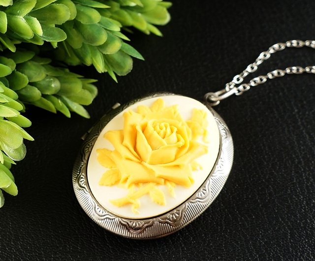 ヴィンテージ カメオペンダントネックレス シェル ゴールド