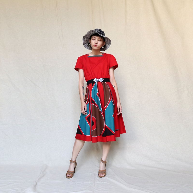 Pumpkin Vintage. Ancient red cotton print dress - ชุดเดรส - ผ้าฝ้าย/ผ้าลินิน สีแดง