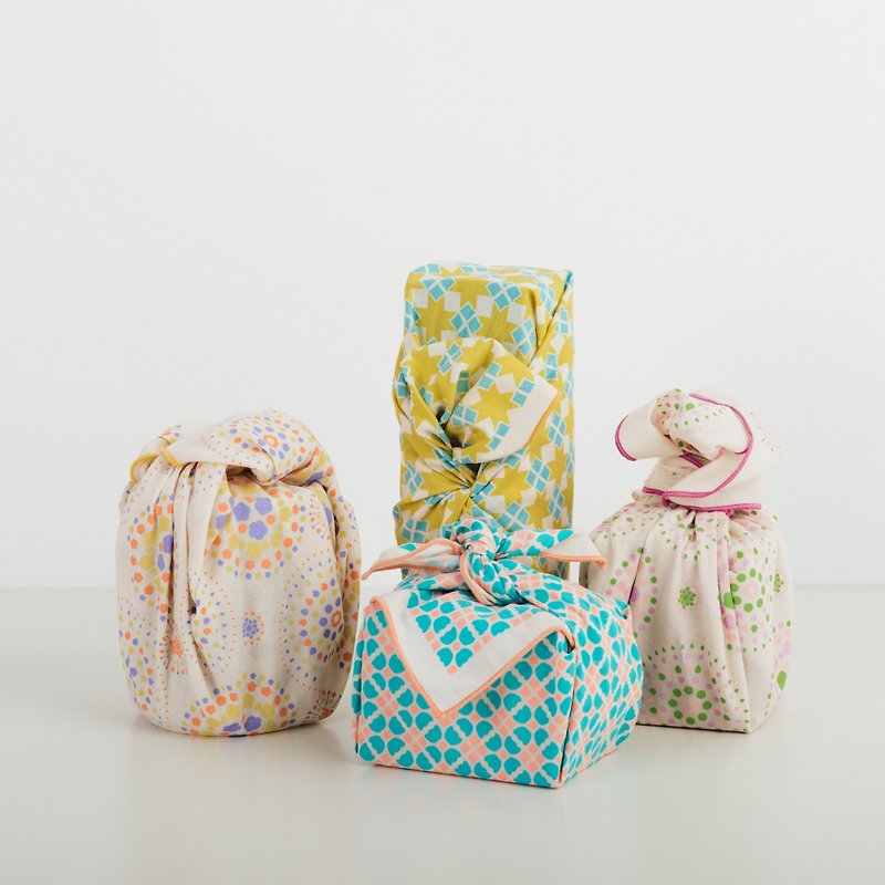 中秋禮-包布巾禮盒自由組-禮品包、手帕、裝飾 - 手帕 - 棉．麻 白色