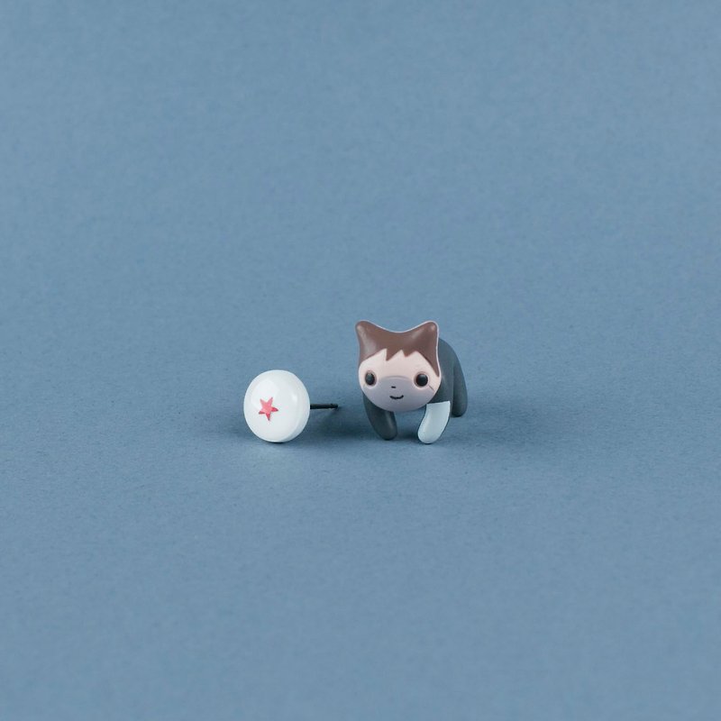 Cat Earrings - Polymer clay jewelry, Kawaii kitty stud, fake gauge/plug/tunnel - 耳環/耳夾 - 黏土 灰色