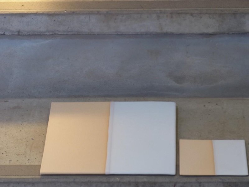 2色四面平板白&吉祥物 - 碟子/醬料碟/醬油碟 - 陶 