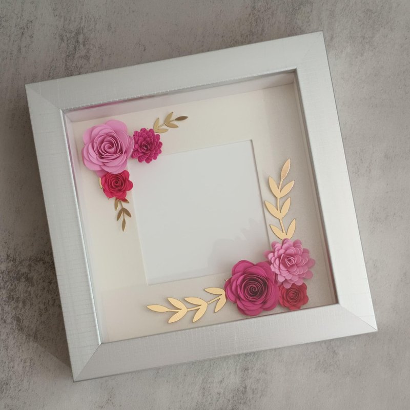 Romantic pink paper flower photo frame - กรอบรูป - กระดาษ สึชมพู