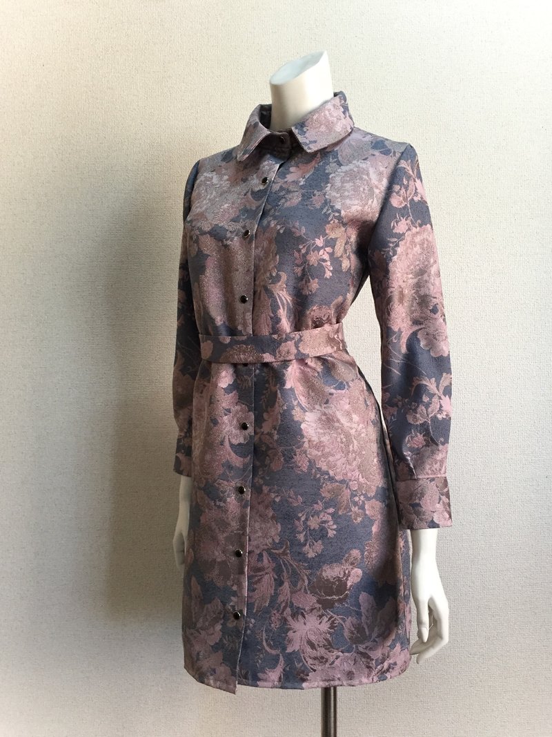 [One of a kind, with design drawing] Italian Gobelin Jacquard Shirt Dress by KOJI TOYODA - ชุดเดรส - ผ้าฝ้าย/ผ้าลินิน สึชมพู