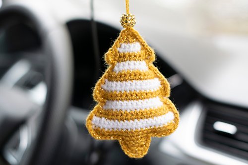 WorldCrochetedToys Christmas tree car accessory, car decor, rear view mirror charm, 平安車掛, 针织玩具 汽車用品