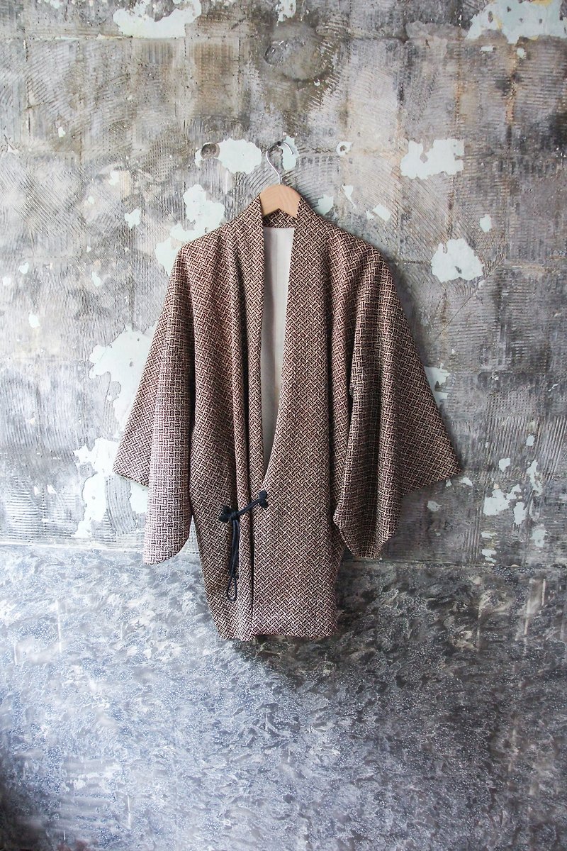 袅袅 Department Store-Vintage Brown Totem Feather Coat - เสื้อแจ็คเก็ต - วัสดุอื่นๆ 