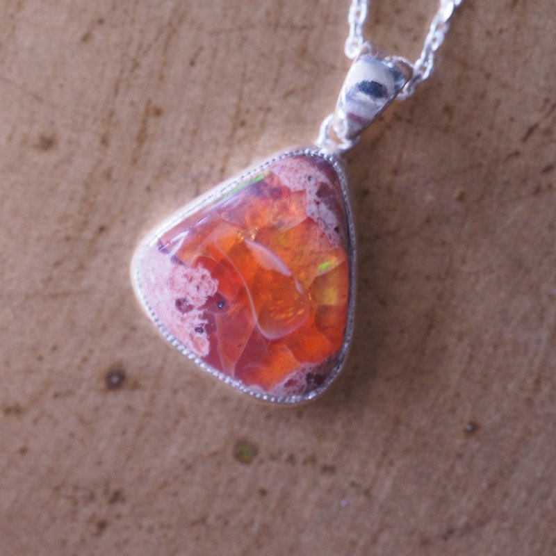 Mexican boulder fire opal handmade Sterling Silver Necklace - สร้อยคอ - เครื่องเพชรพลอย สีส้ม