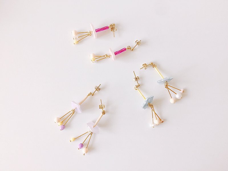 Flower Sugar Series - Pansy Sugar Tricolor Dangle Handmade Earrings Ear/Ear clip - Earrings & Clip-ons - Other Materials Multicolor