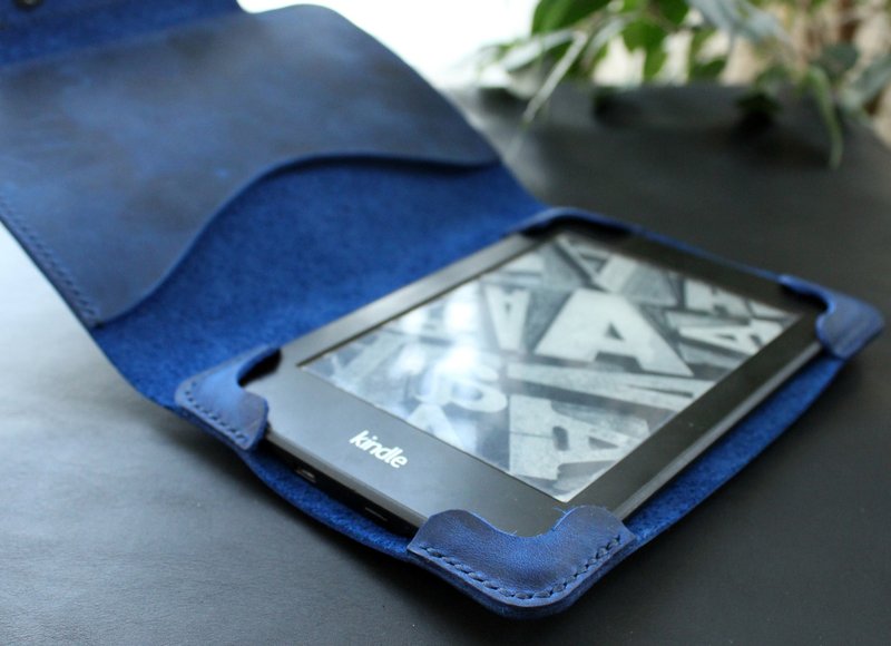 Kindle Paperwhite 12 2024 leather case Sapphire Blue Kindle cover Ereader case - 平板/電腦保護殼/保護貼 - 真皮 藍色