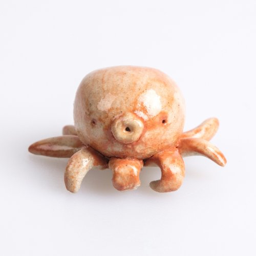 Octopus - limited series of porcelain with delicately modeled tentacles - Octopus - limited popular series with finely modeled handle.