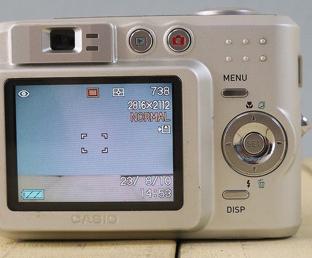 完動品】CASIO QV-R61 コンパクトデジタルカメラS/N 1001498