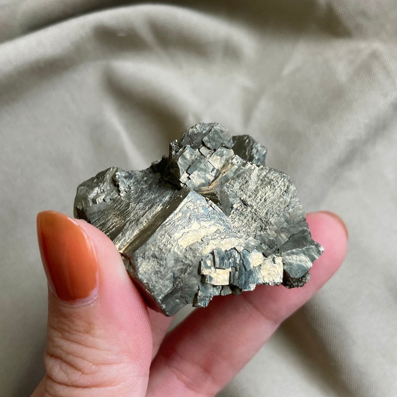 優質天然 I 黃銅礦 原礦 水晶 礦石 巴西 - 擺飾/家飾品 - 其他材質 金色