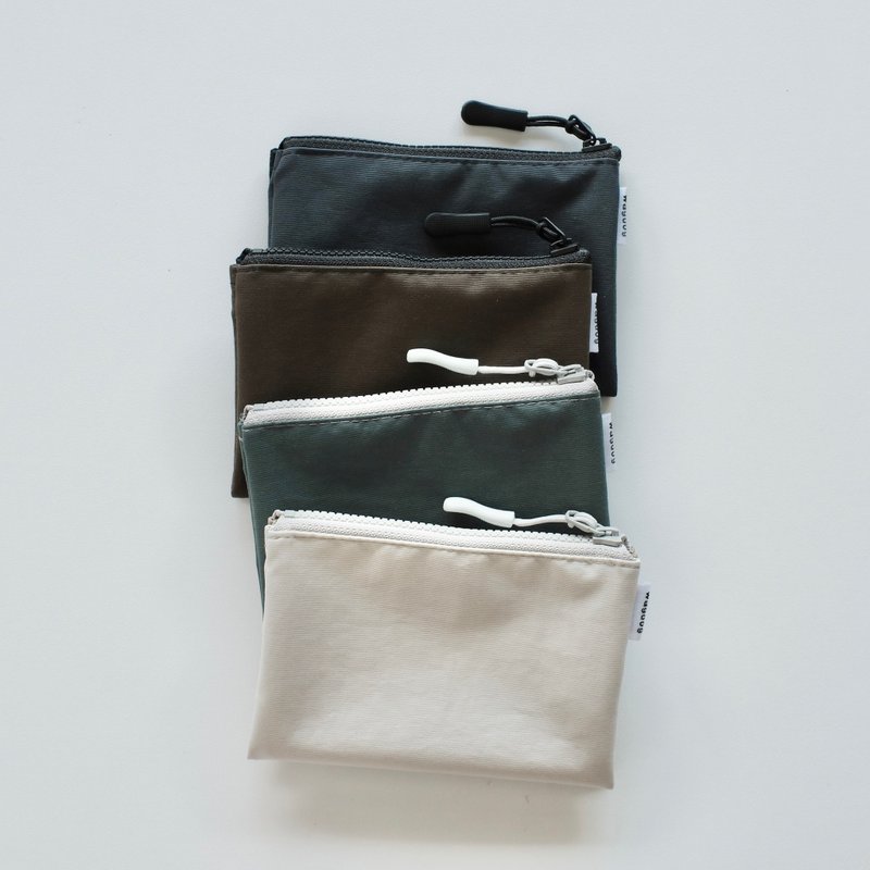 [2TONE mini wallet] Three compartments, lightweight and highly functional nylon - กระเป๋าสตางค์ - ไนลอน สีเขียว