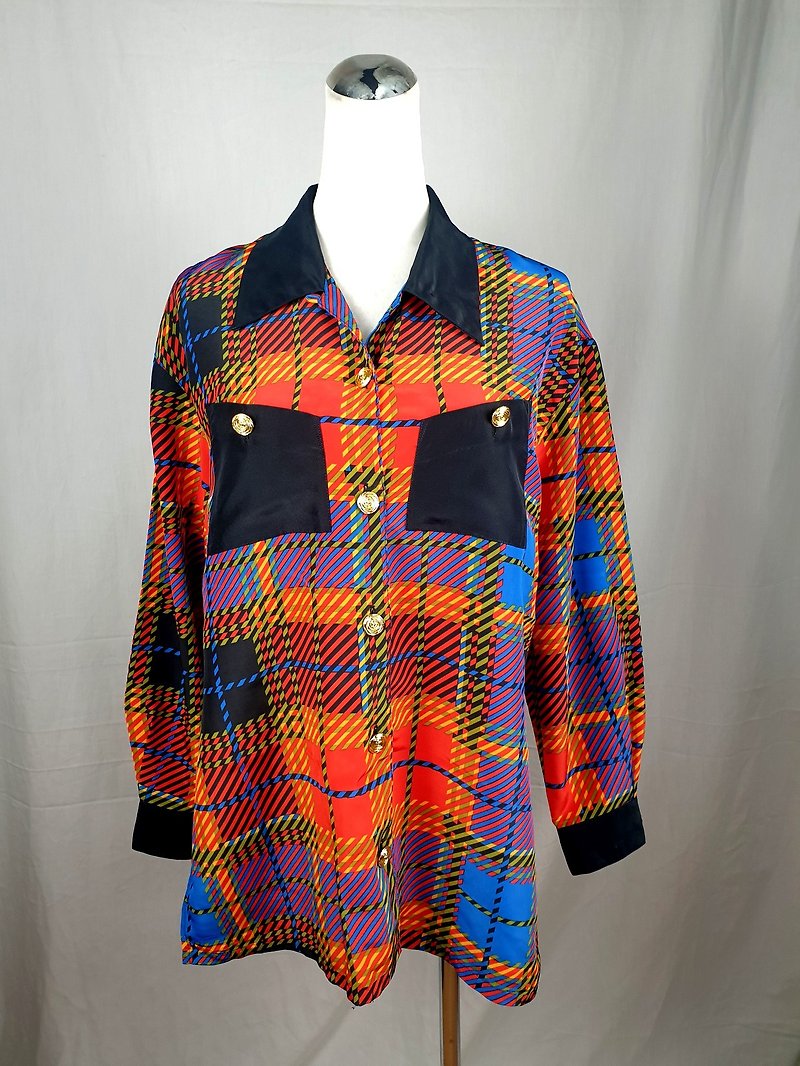 Little tortoise Ge Ge-colorful Scottish pattern vintage shirt - Women's Shirts - Polyester 