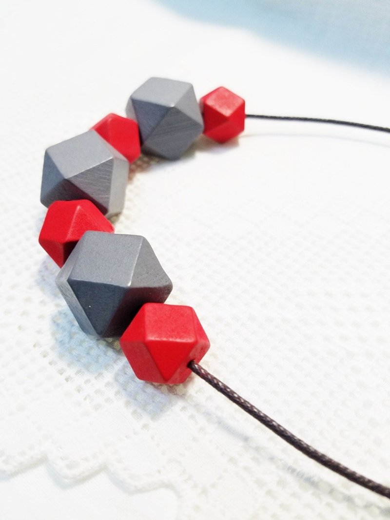 灰色 紅色 木珠 頸鏈 Grey & Red Wood Beads Necklace (N1609) - 頸鏈 - 其他材質 紅色