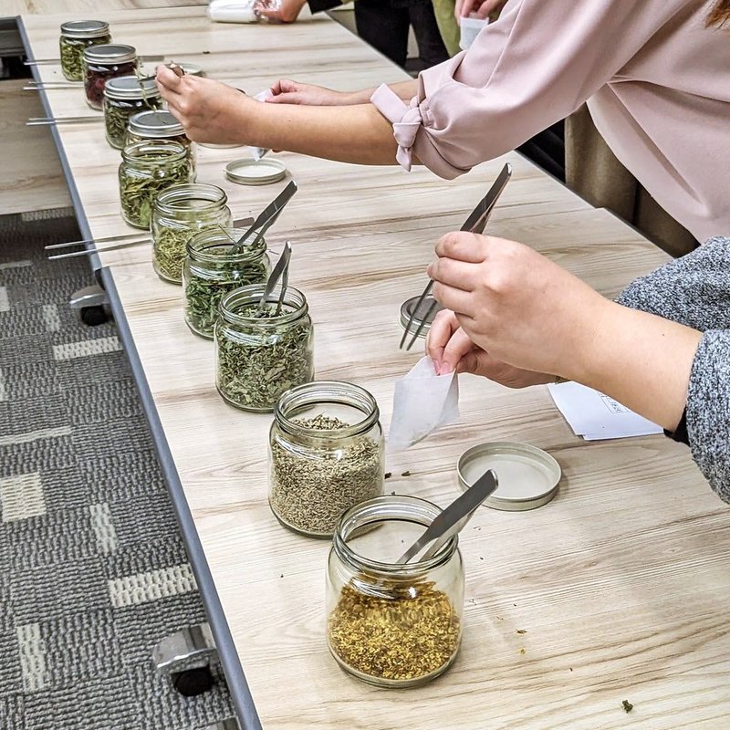 【1人成團】香草茶調配師/魔藥製茶+香草農場導覽 - 戶外/室內活動 - 其他材質 