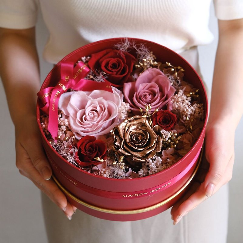 Red Rose Eternal Life Round Gift Box - Dried Flowers & Bouquets - Plants & Flowers 