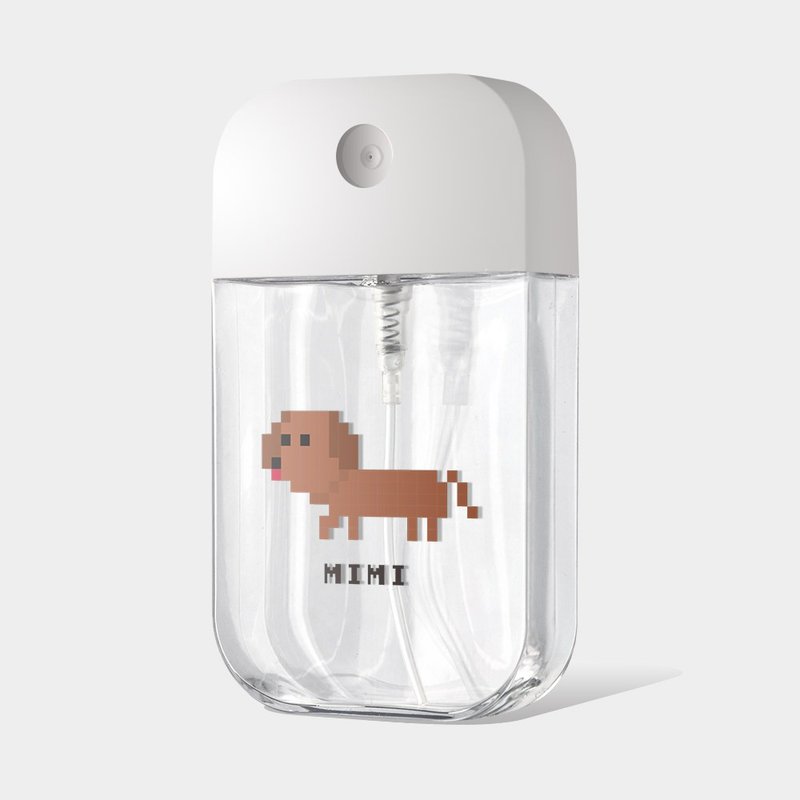 客製化禮物 英文名 臘腸 酒精瓶 卡片式噴瓶 PU144 - 居家收納/收納盒/儲物盒 - 塑膠 咖啡色