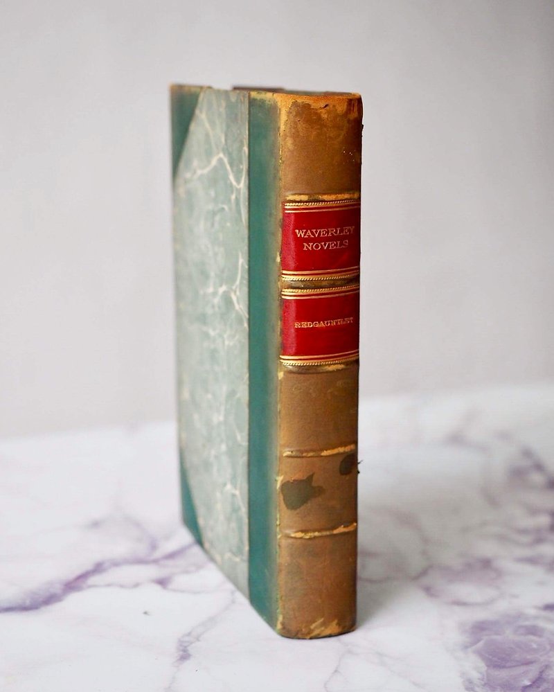 European centuries-old antique leather original book English literature - Indie Press - Paper 